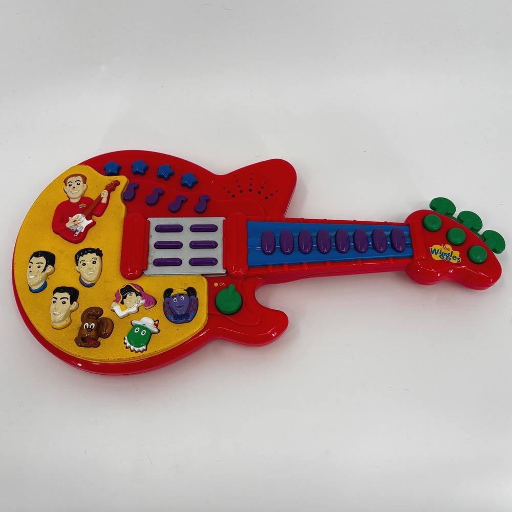 VTG Spin Master THE WIGGLES Play Along Red Guitar Music Toy 2003 TESTED WORKS